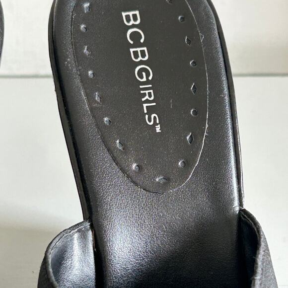 BCBGirls Black Elastic Crossover Platform Wedges Slip-On Sandals Heels Size 10 - Picture 7 of 14